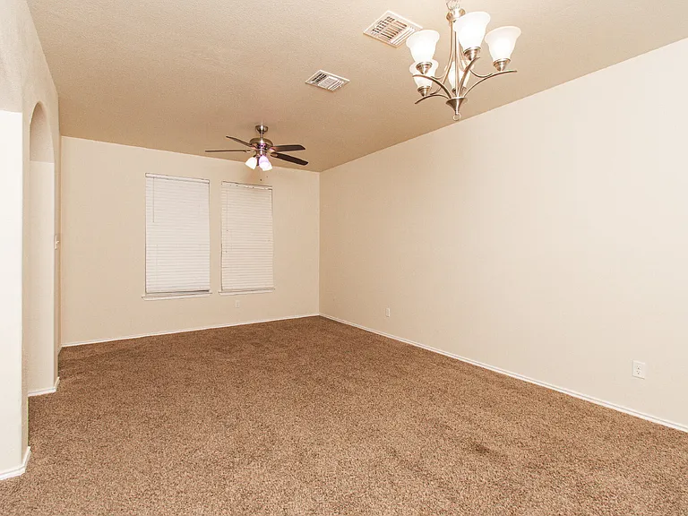 6509 Creek Land Rd — Photo 11