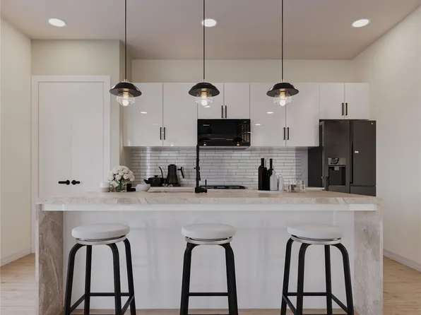 6533 Sealey St, Houston, TX 77091