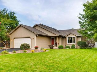 1015 Ticonderoga Trl, Eagan, MN 55123