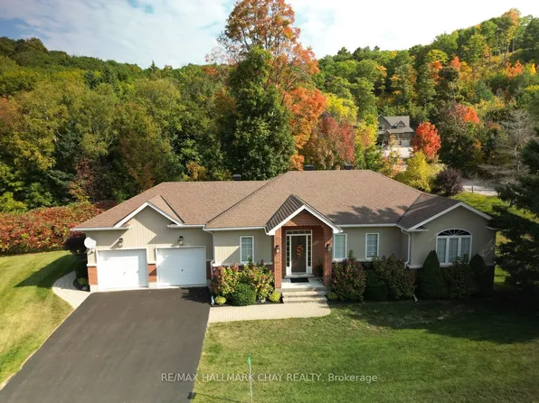 32 Valleycrest Dr, Oro Medonte, ON L0L 2L0