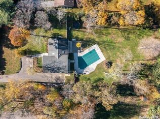 675 Bryant Ave, Roslyn, NY 11576