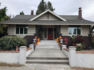 113 N 51st St, Seattle, WA 98103