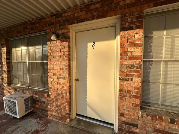 514 W K St, 514 W K St APT 2, Russellville, AR 72801