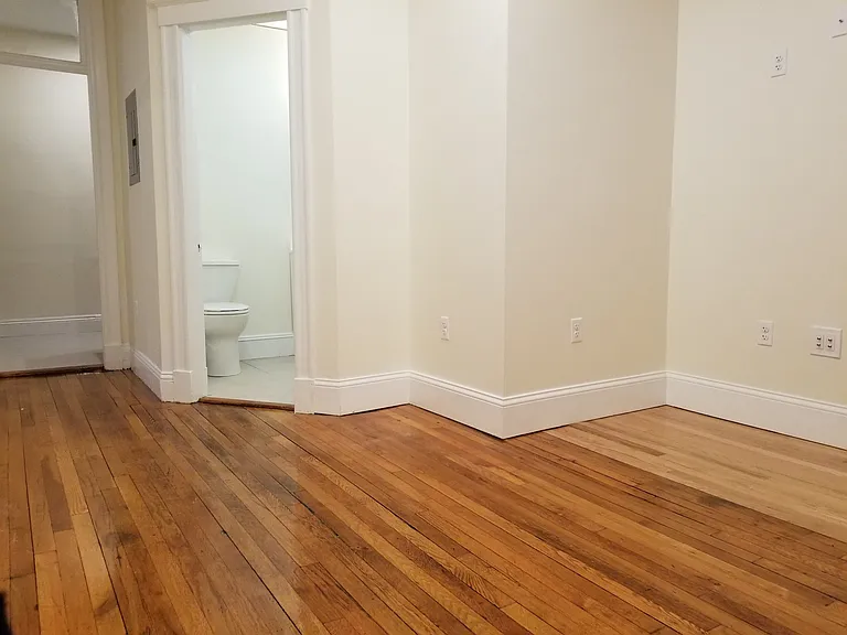 73 Park Dr #5 — Photo 7