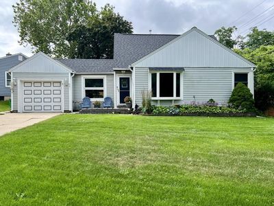 11015 West Marion STREET, Wauwatosa, WI, 53222