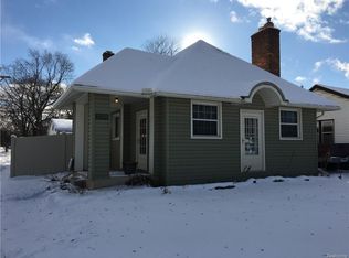 27509 Long St, Livonia, MI 48152