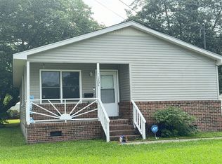 1204 Highland Ave, Elizabeth City, NC 27909