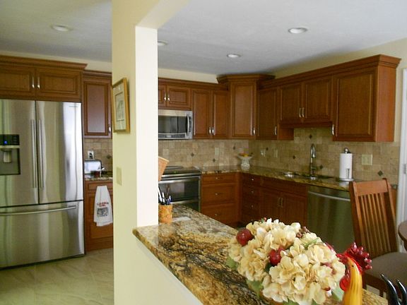 4th image of 4047 Wilshire Cir E #135