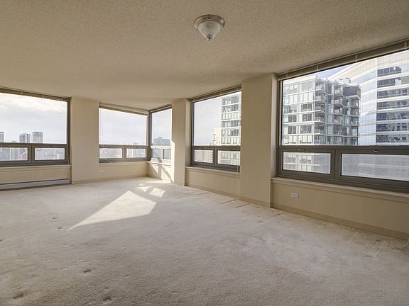 2nd image of 440 N Wabash Ave APT 3504