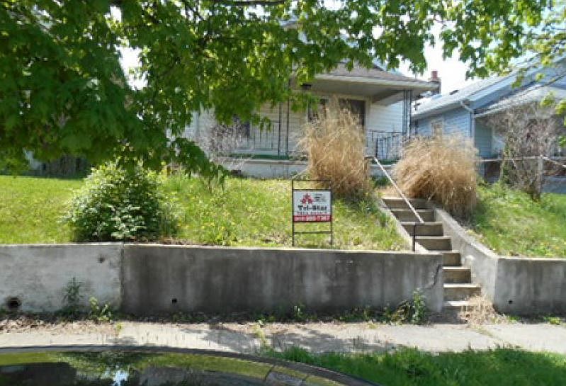 1st image of 2125 Grand Blvd