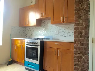 Rented by Level Group