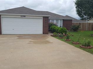 2298 Victoria St, Springdale, AR 72764