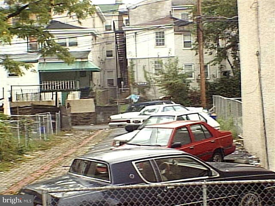 1st image of 534 Norris St