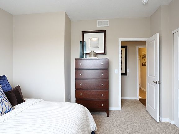 2nd image of 717 Worthington Woods Blvd Ste 202