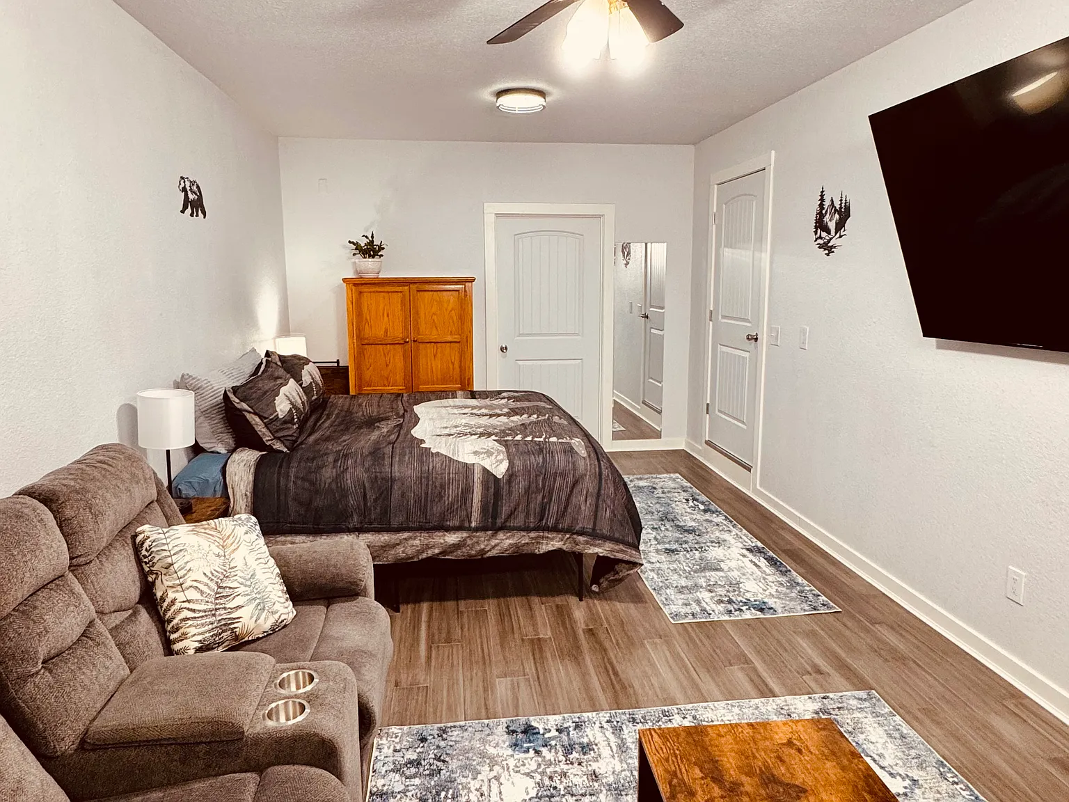 4 bed, 1640 sqft, $3,000 — Photo 4