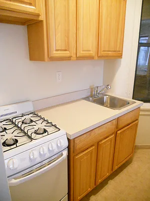 Rented by DSA Realty | media 21