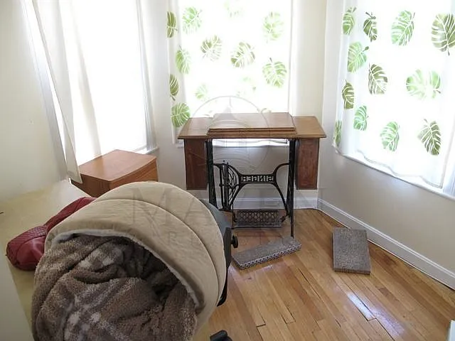 410 Main St #3 — Photo 3