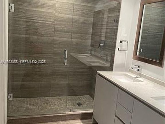 5th image of 1010 Brickell Ave Unit 1508