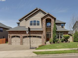 14933 SE Jackson Hills Dr, Happy Valley, OR 97086