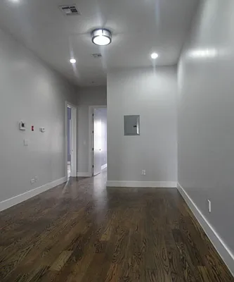 Rented by TheRealEstateCompany.com LLC | media 28