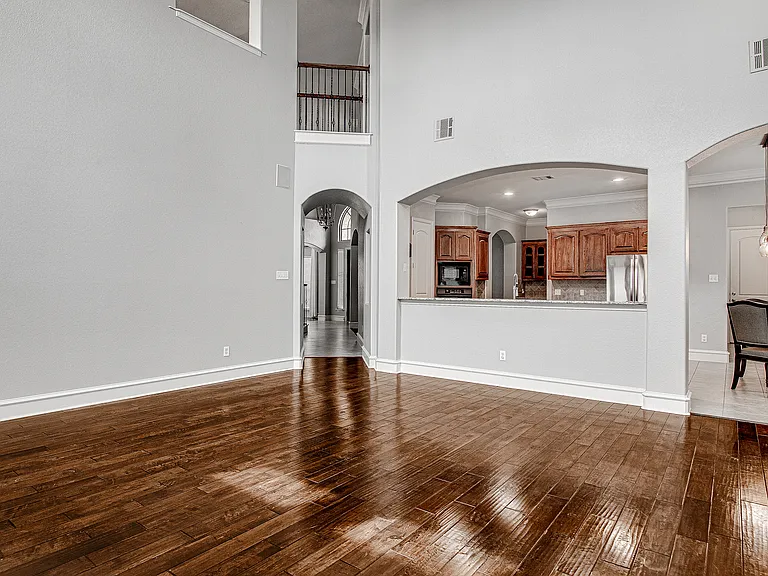 828 Thomas Crossing Dr — Photo 21