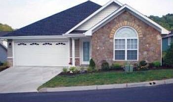 1st image of 67 Hiddenbrook Ln