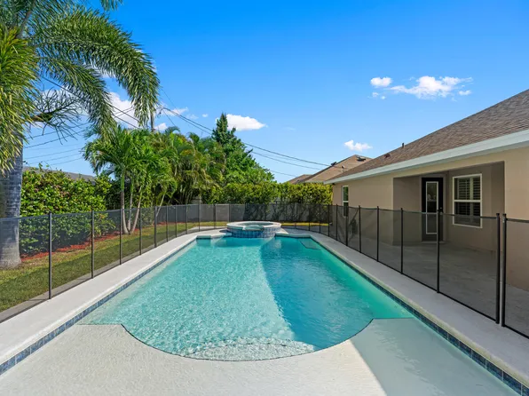 4672 SW Wade Drive, Port St Lucie, FL 34953