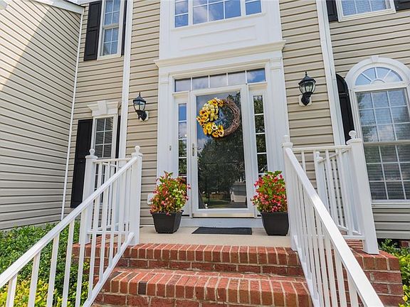 2nd image of 8274 Carrolton Ridge Pl