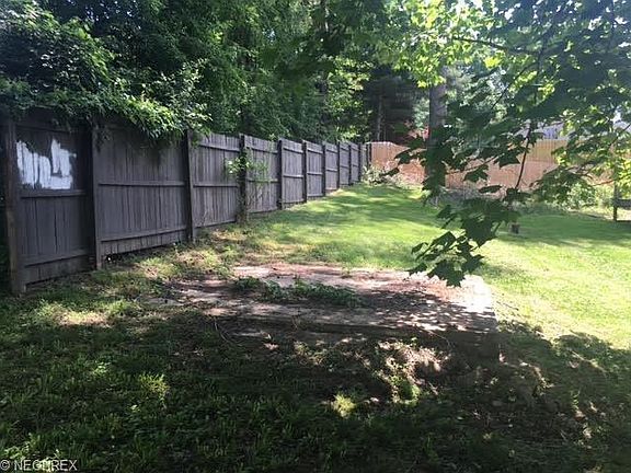 2nd image of 287 Ingleside Dr