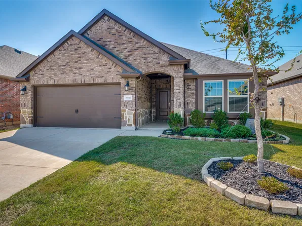 10516 Fountain Gate St, Aubrey, TX 76227