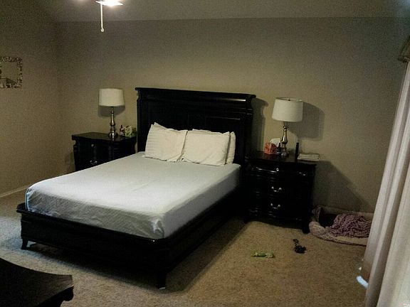 3rd image of 113 Appaloosa Dr