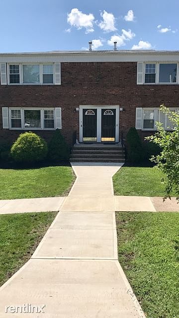 2nd image of 16 Dartmouth Ave APT 2B