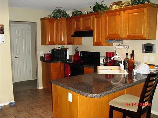 5th image of 689 Weston Cir