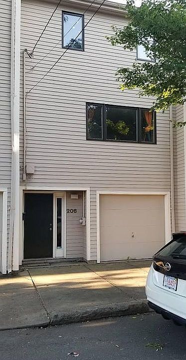 1st image of 200-212 Charles St #206