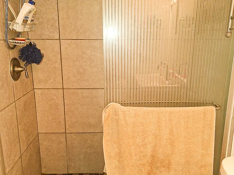 6310 Newtown Cir #C10 — Photo 13