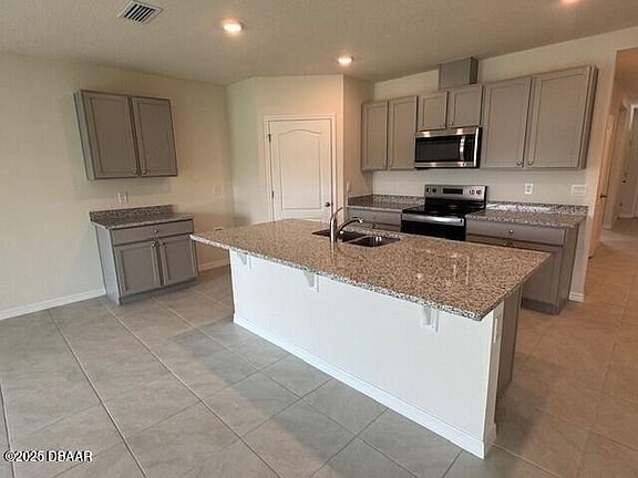 2nd image of 2236 Lake Preserve Cir