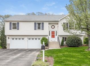 275 Stoddard Rd, Waterbury, CT 06708