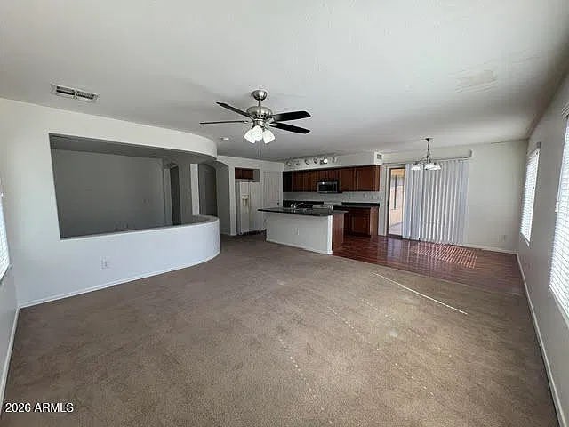 4 bed, 3.0 bath, 2595 sqft, $1,750 — Photo 3