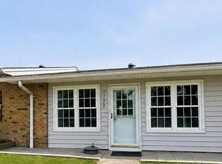 278 Berwick Ct UNIT B, Ridge, NY 11961
