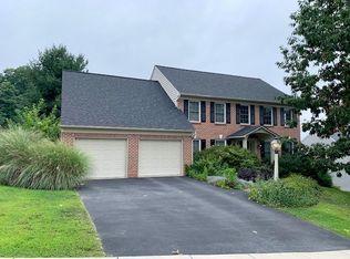 532 Bald Eagle Ct, Lancaster, PA 17601