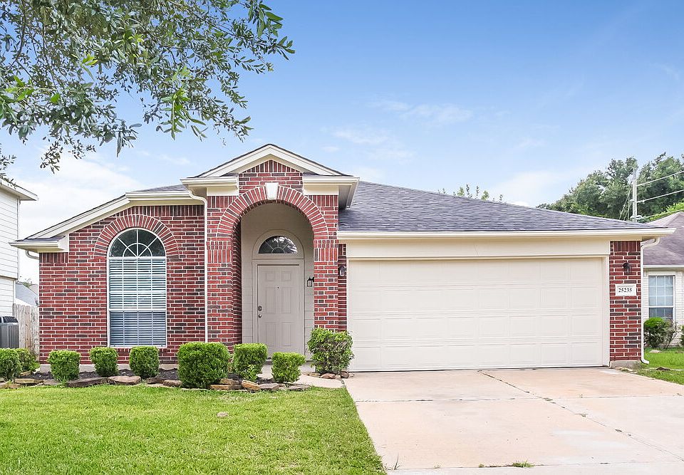 1st image of 25235 Clover Ranch Dr