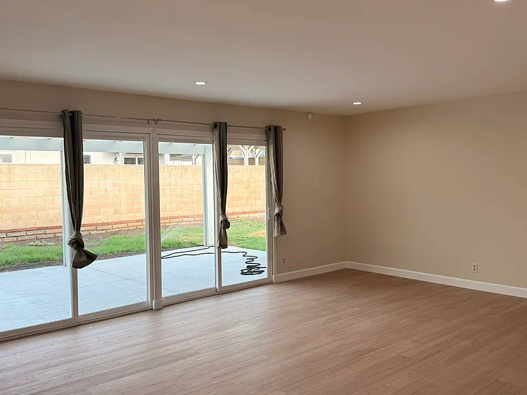 3367 Winterhaven Dr — Photo 5