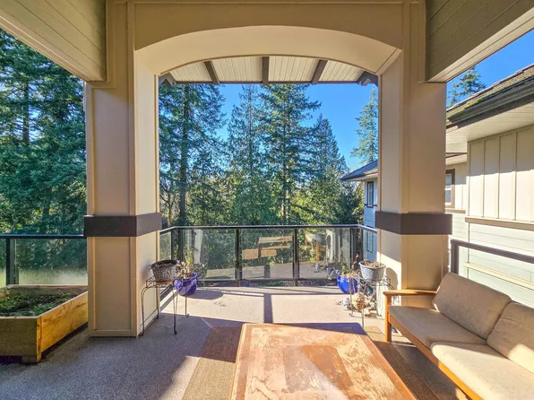 15145 36th Ave #305, Surrey, BC V3Z 4R3