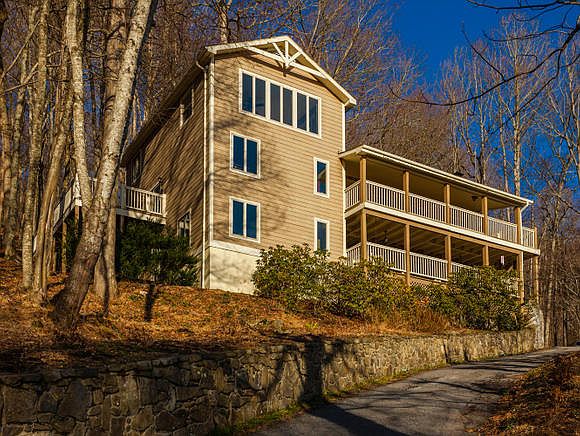 1st image of 1092 High Vista Dr