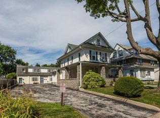 706 Darby Rd APT 1, Havertown, PA 19083