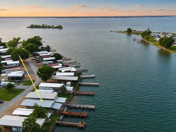 2058 Pelican Isle Dr, Kerens, TX 75144