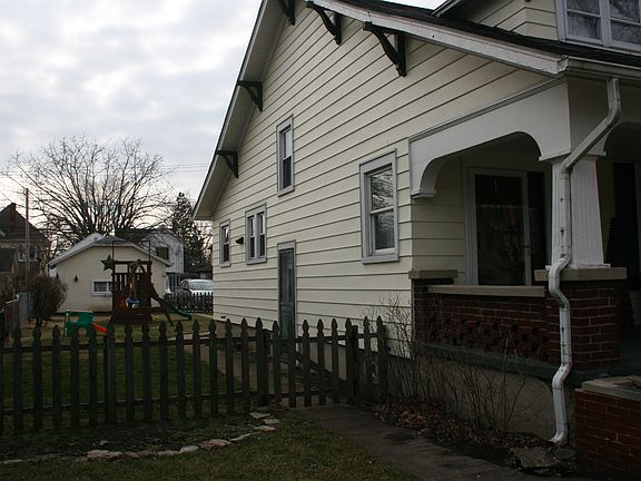 3rd image of 340 E Pease Ave