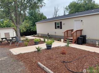 927 Cinebar Rd, Cinebar, WA 98533