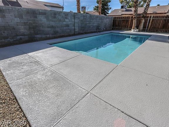 4th image of 5641 Odessa Dr