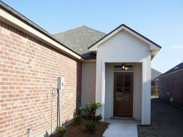 655 Summer Breeze Dr, Baton Rouge, LA 70810